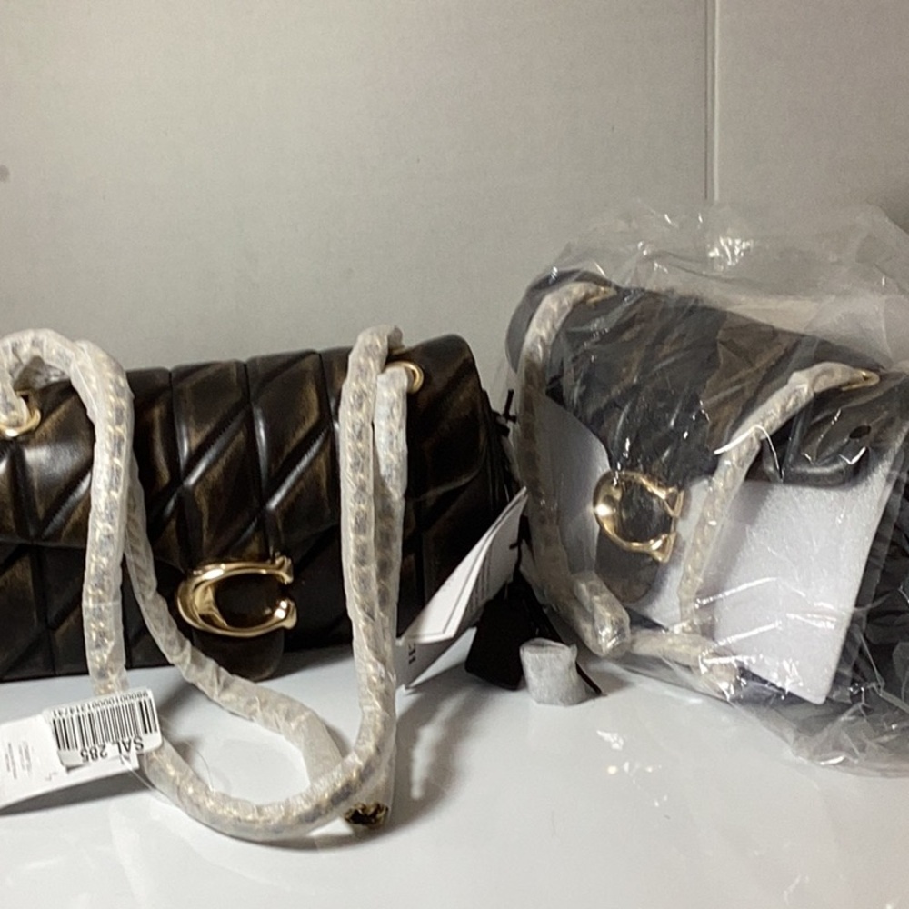 Coach Quilted Tabby 26 shoulder bag in black Nappa leather. - Picture 13 of 13